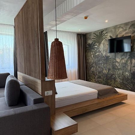 Luuma Hotel 2 ไม ภายนอก รูปภาพ