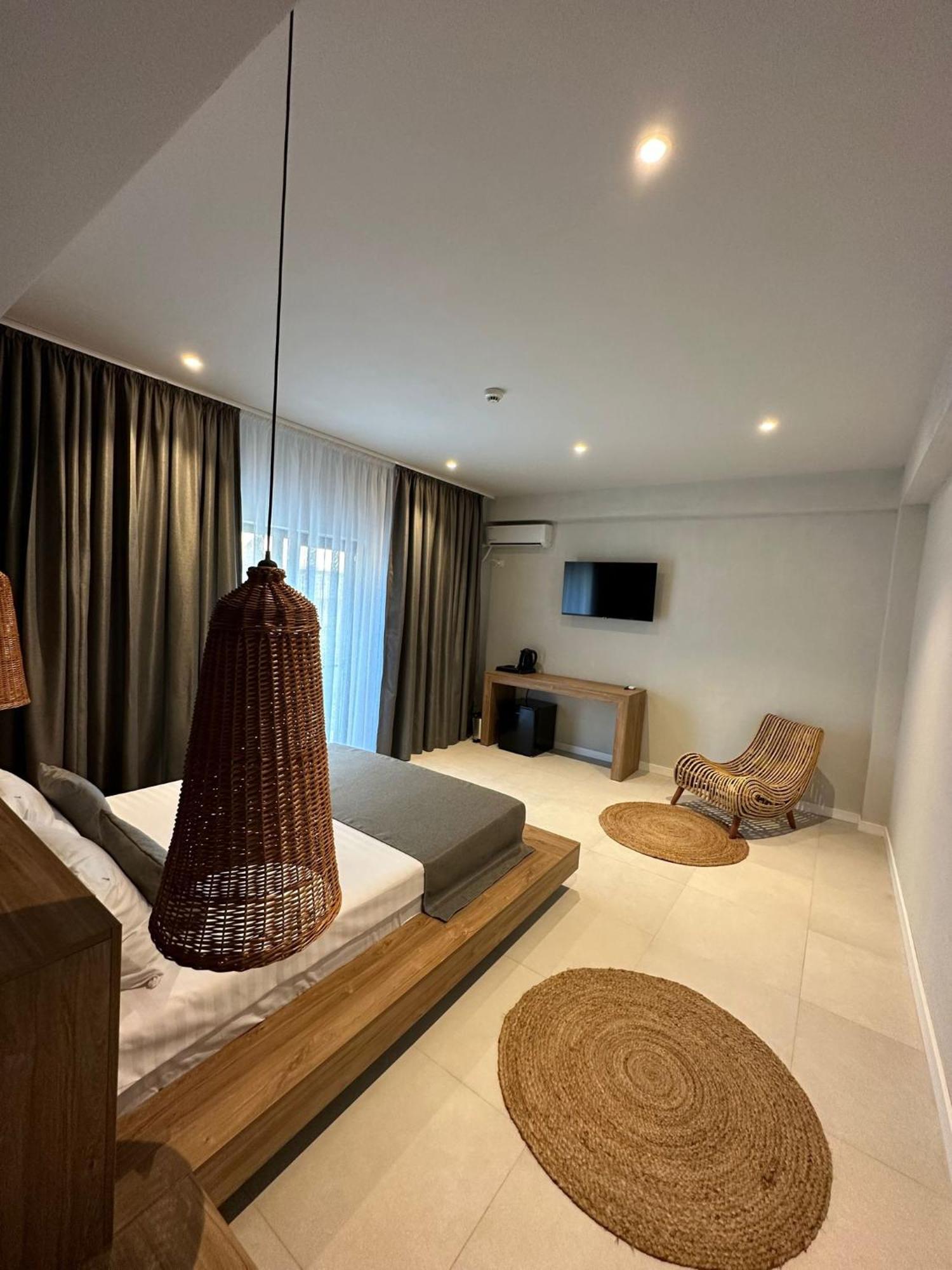 Luuma Hotel 2 ไม ภายนอก รูปภาพ