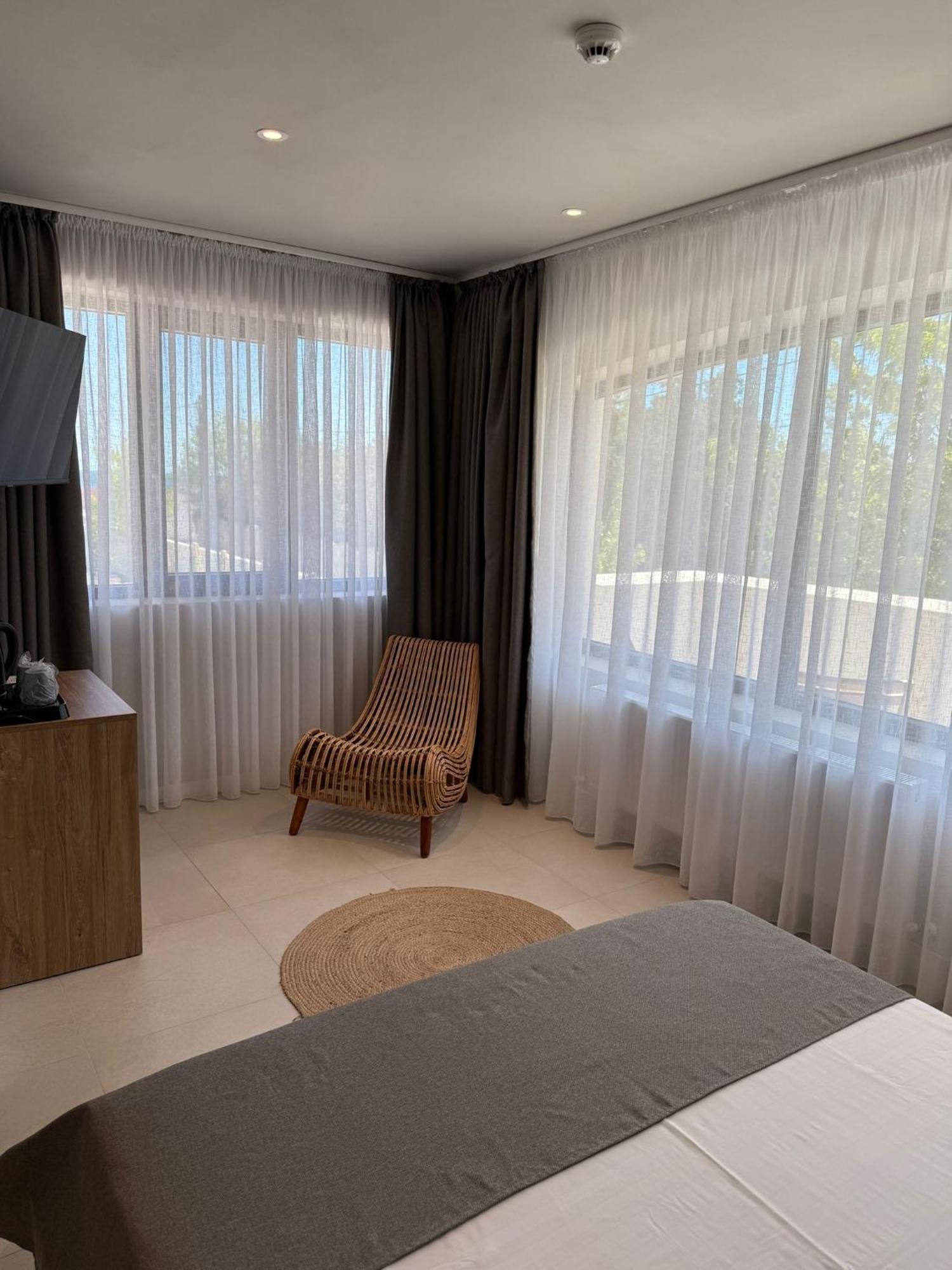 Luuma Hotel 2 ไม ภายนอก รูปภาพ